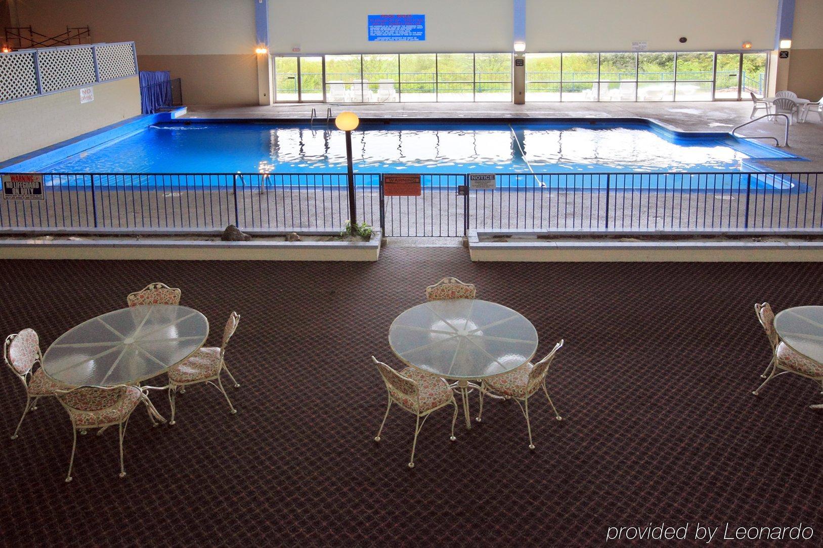 Americas Best Value Inn Newton Facilități foto